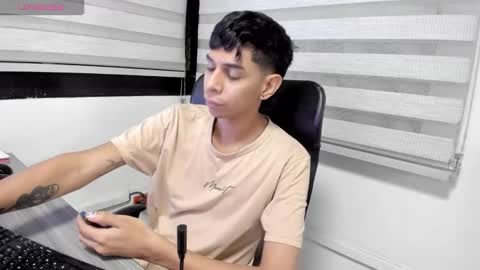 cristhian online show from September 25, 2025, 5:55 am