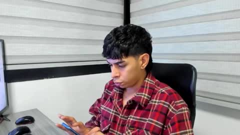 cristhian online show from October 2, 2025, 5:47 am