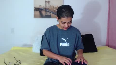    online show from January 20, 2025, 11:32 pm