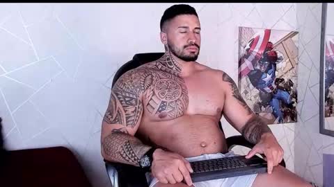 cristian walker online show from October 3, 2025, 11:29 am