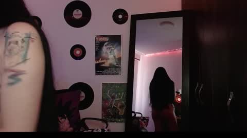 Snapshot of cristin_moon chatting on February 22, 2026, 5:33 pm Christina online show from February 22, 2026, 5:33 pm