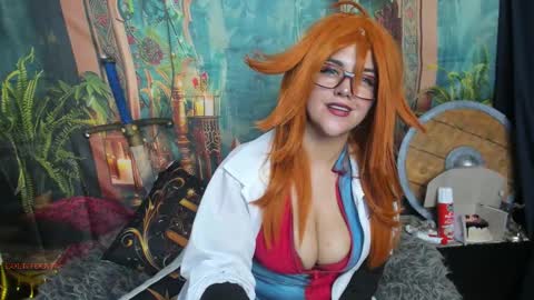 Cristina  online show from December 5, 2025, 7:39 am