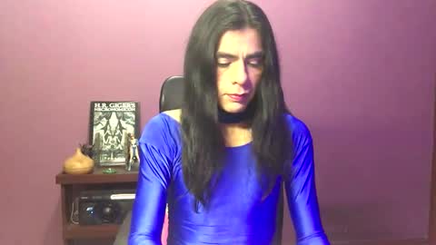 Cristina Dick Clit online show from December 18, 2025, 2:28 am