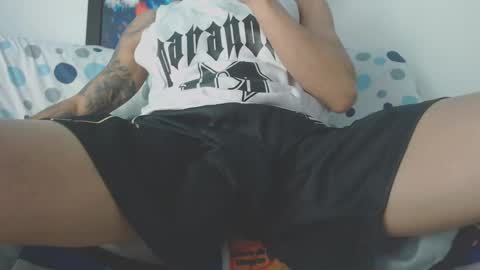 criistofer online show from February 3, 2025, 1:52 am