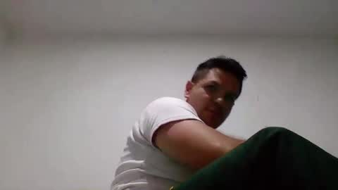 Snapshot of cristopher3042 chatting on February 7, 2025, 3:45 am cristopher3042 online show from February 7, 2025, 3:45 am