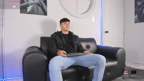 Cristopher online show from February 4, 2026, 12:11 pm