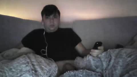 crisx3585 online show from January 12, 2026, 4:50 am