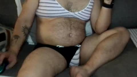 Snapshot of crossdressercrowe chatting on February 13, 2025, 2:56 am Insta theramonacrowecd online show from February 13, 2025, 2:56 am