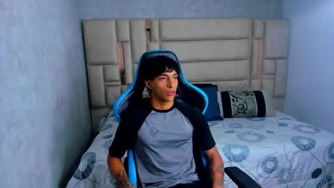 Snapshot of croy_myer chatting on February 26, 2026, 10:03 am Croy online show from February 26, 2026, 10:03 am