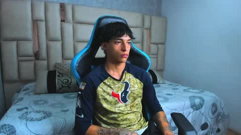 Snapshot of croy_myer chatting on March 1, 2026, 10:06 am Croy online show from March 1, 2026, 10:06 am