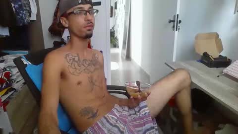 Snapshot of crudosoy chatting on February 25, 2026, 4:27 pm Carlo online show from February 25, 2026, 4:27 pm