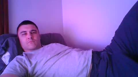 Crush380 online show from February 6, 2025, 2:33 am