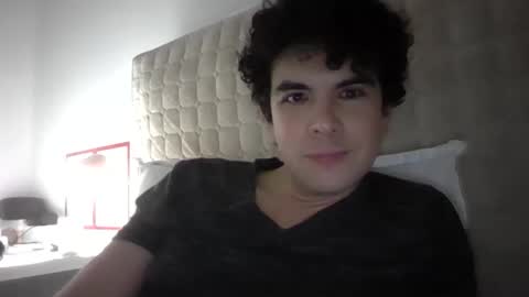 cruz_gameboy online show from November 29, 2025, 7:55 am