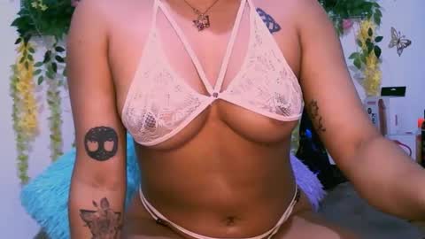 crysrus online show from October 30, 2025, 12:56 am