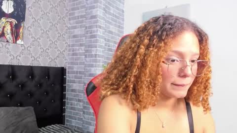 Crystal online show from November 29, 2025, 6:00 pm