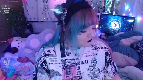   online show from January 27, 2025, 10:38 am