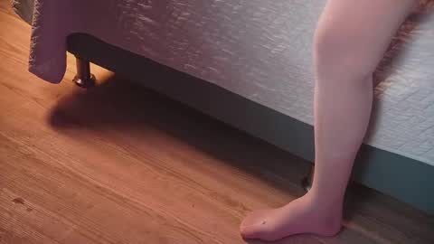 crystal_gilton online show from December 21, 2025, 7:10 pm