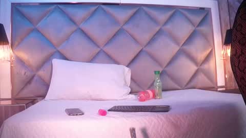 crystal_gilton online show from March 28, 2026, 7:13 pm