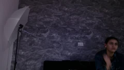 Crystal Blaze online show from February 2, 2026, 2:54 am