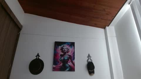 Crystal Blaze online show from April 11, 2026, 12:31 pm