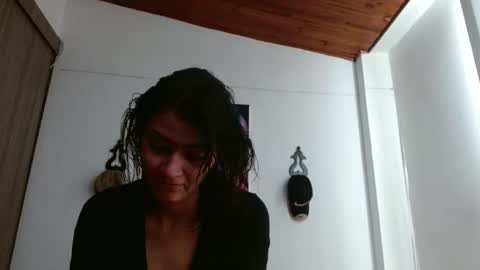 Crystal Blaze online show from May 25, 2026, 6:36 pm