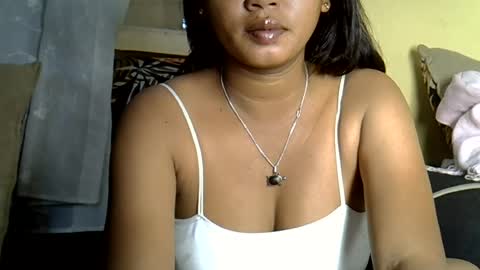 Snapshot of crystalbellax chatting on July 14, 2026, 10:54 am crystalbellax online show from July 14, 2026, 10:54 am