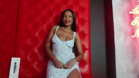 Crystal online show from January 24, 2025, 8:00 pm