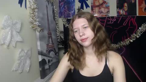 Stella online show from December 18, 2025, 6:47 pm