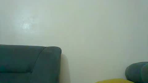 Snapshot of crystallgem chatting on January 18, 2026, 9:57 am crystallgem online show from January 18, 2026, 9:57 am