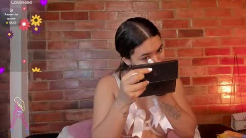 Soy Crystal online show from March 4, 2025, 10:02 am