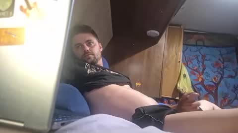 csmiffins online show from November 2, 2025, 9:33 am