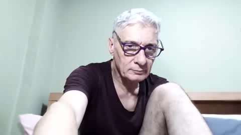 BIG UNCUT HARD COCK online show from October 5, 2025, 4:00 am