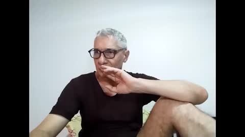 BIG UNCUT HARD COCK online show from March 5, 2026, 1:56 am