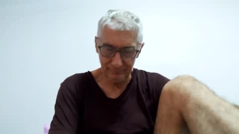 Snapshot of cucaio18 chatting on July 5, 2026, 4:19 am BIG UNCUT HARD COCK online show from July 5, 2026, 4:19 am