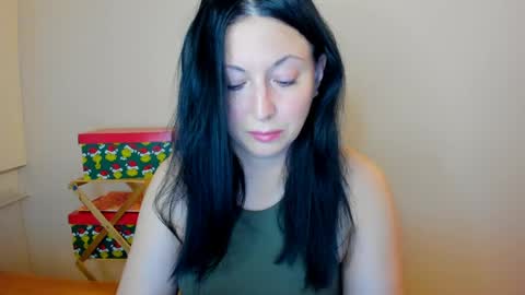 Snapshot of cuckqueenxxl chatting on June 21, 2026, 2:08 pm HELEN online show from June 21, 2026, 2:08 pm