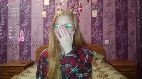 Sia online show from November 23, 2025, 11:10 am