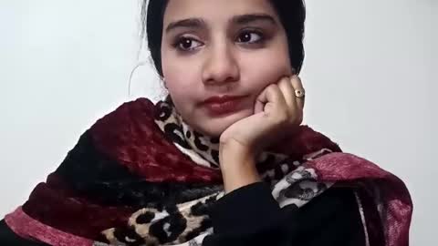 cuddlemuffins online show from January 13, 2026, 12:32 pm