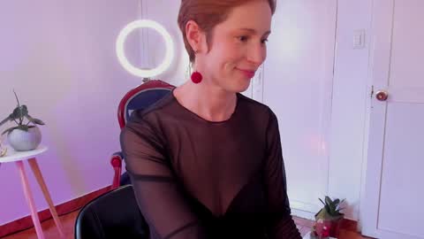 Leonela online show from December 12, 2024, 9:26 pm