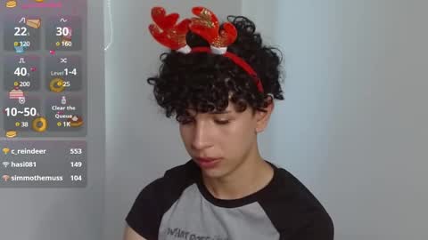 Cuddly online show from December 16, 2024, 7:43 pm