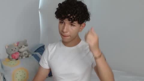 Cuddly online show from January 16, 2025, 7:41 pm