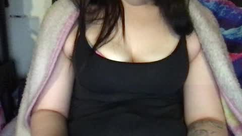 Snapshot of cum4angela chatting on January 8, 2025, 12:17 am Angela online show from January 8, 2025, 12:17 am