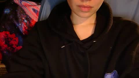 Snapshot of cum4angela chatting on October 29, 2025, 1:35 pm Angela online show from October 29, 2025, 1:35 pm