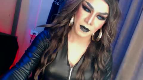 CUMMELA SLUTI online show from September 9, 2025, 2:38 pm