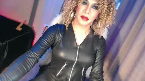 CUMMELA SLUTI online show from March 6, 2026, 5:37 am