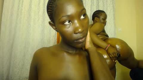 Snapshot of cum_bhaddie chatting on September 24, 2025, 2:26 am Cammy online show from September 24, 2025, 2:26 am