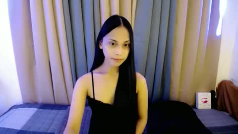 Snapshot of cum_fuck_me69 chatting on May 24, 2026, 6:29 am kez online show from May 24, 2026, 6:29 am