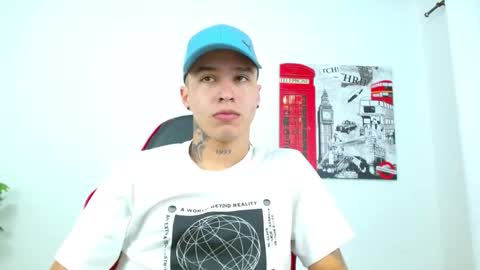 cumandres online show from January 19, 2026, 3:27 pm