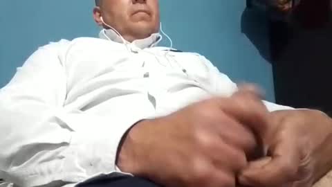 Snapshot of cumbian_chero chatting on February 25, 2025, 8:03 am cumbian_chero online show from February 25, 2025, 8:03 am