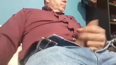 Snapshot of cumbian_chero chatting on March 7, 2025, 8:11 pm cumbian_chero online show from March 7, 2025, 8:11 pm