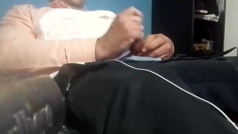 Snapshot of cumbian_chero chatting on October 15, 2025, 4:45 am cumbian_chero online show from October 15, 2025, 4:45 am